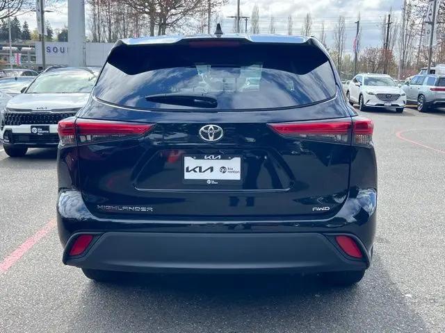 2023 Toyota Highlander L