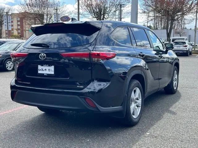 2023 Toyota Highlander L