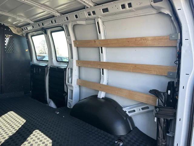 2024 GMC Savana Cargo RWD 2500 Regular Wheelbase Work Van