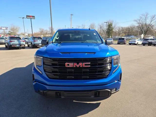 2023 GMC Sierra 1500 4WD Crew Cab Short Box Elevation with 3SB