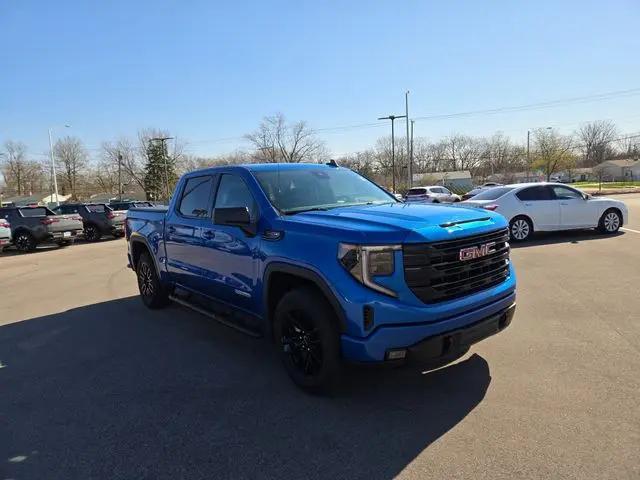 2023 GMC Sierra 1500 4WD Crew Cab Short Box Elevation with 3SB