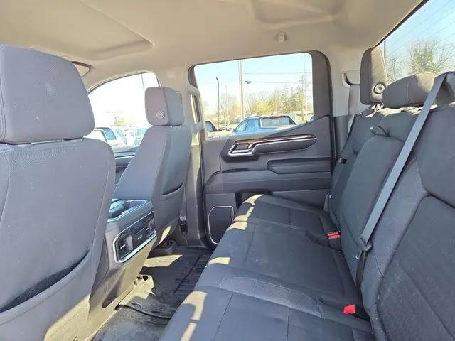 2023 GMC Sierra 1500 4WD Crew Cab Short Box Elevation with 3SB