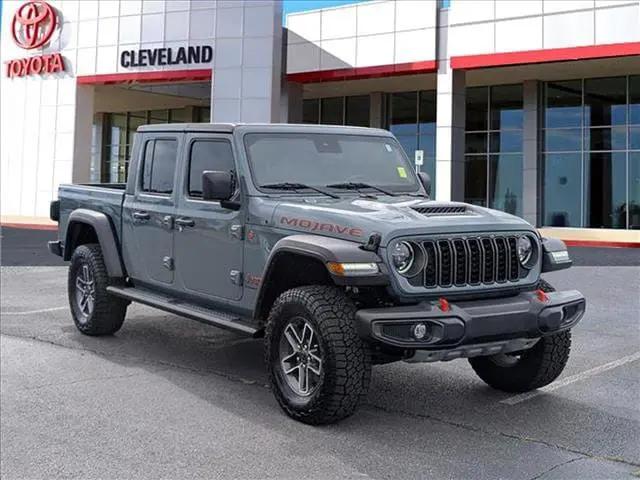 2024 Jeep Gladiator Sport
