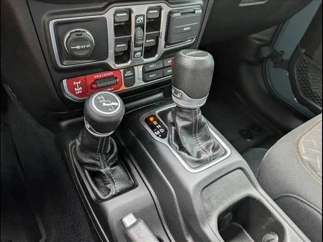 2024 Jeep Gladiator Sport