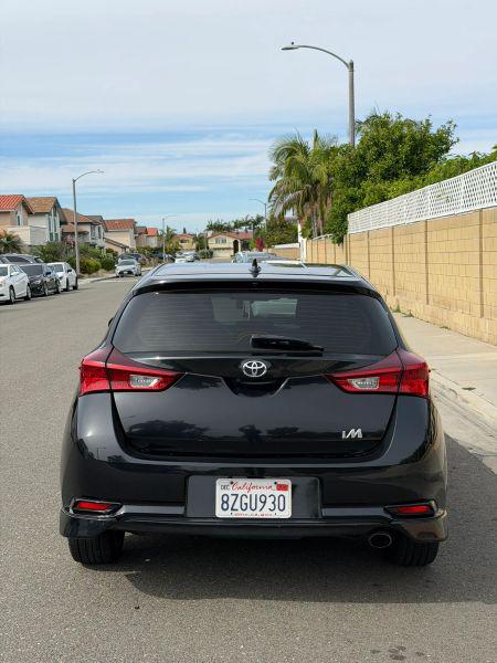 2017 Toyota Corolla iM Base