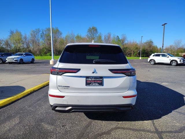 2026 Mitsubishi Outlander ES 1.5T 2WD