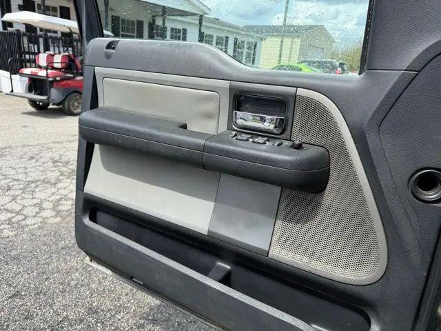 2004 Ford F-150 XL