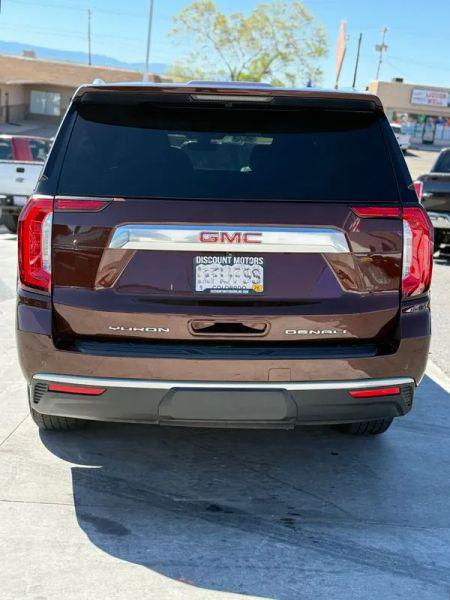 2022 GMC Yukon XL 4WD Denali