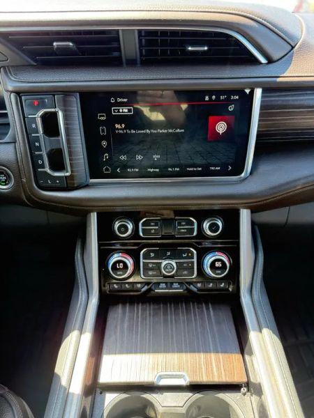2022 GMC Yukon XL 4WD Denali