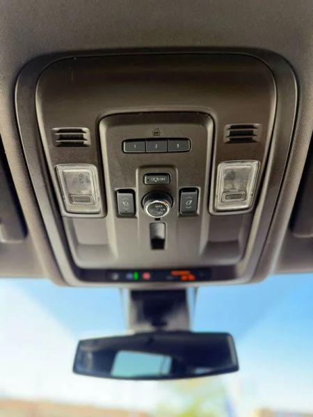 2022 GMC Yukon XL 4WD Denali