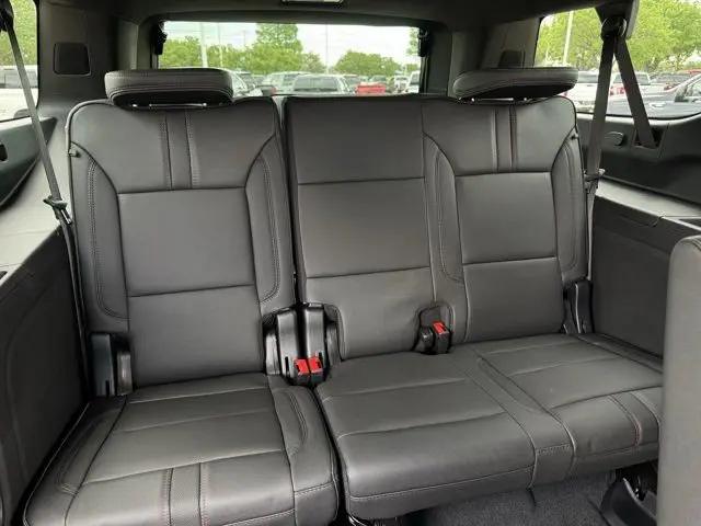 2026 Chevrolet Suburban RST, RWD