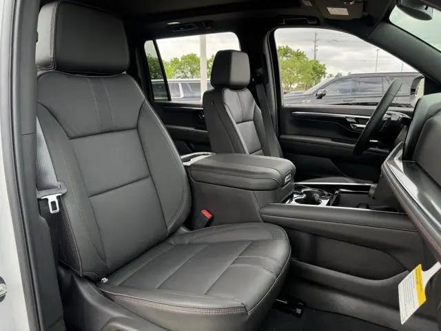 2026 Chevrolet Suburban RST, RWD