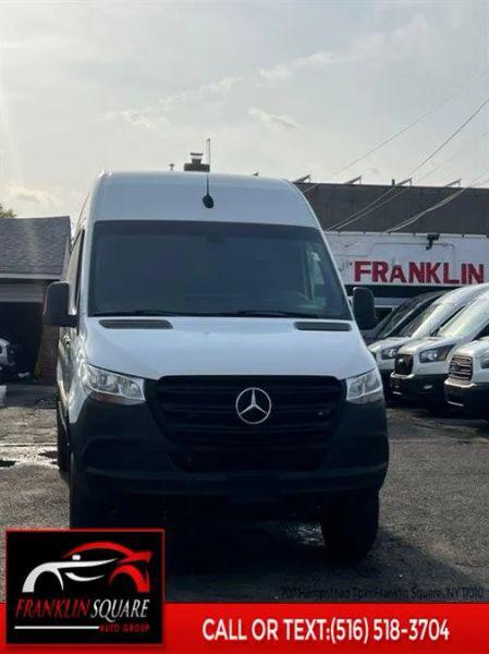 2023 Mercedes-Benz Sprinter 2500 High Roof 4-Cyl Diesel HO