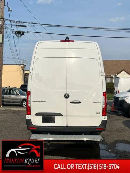 2023 Mercedes-Benz Sprinter 2500 High Roof 4-Cyl Diesel HO
