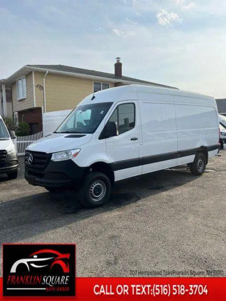2023 Mercedes-Benz Sprinter 2500 High Roof 4-Cyl Diesel HO
