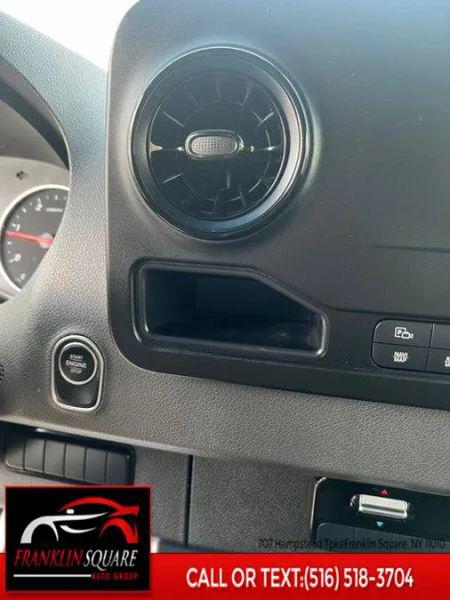 2023 Mercedes-Benz Sprinter 2500 High Roof 4-Cyl Diesel HO
