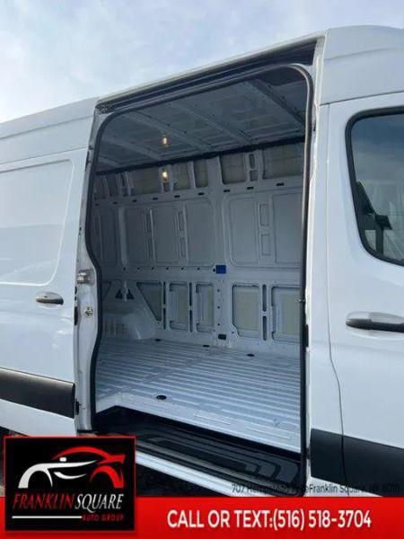 2023 Mercedes-Benz Sprinter 2500 High Roof 4-Cyl Diesel HO