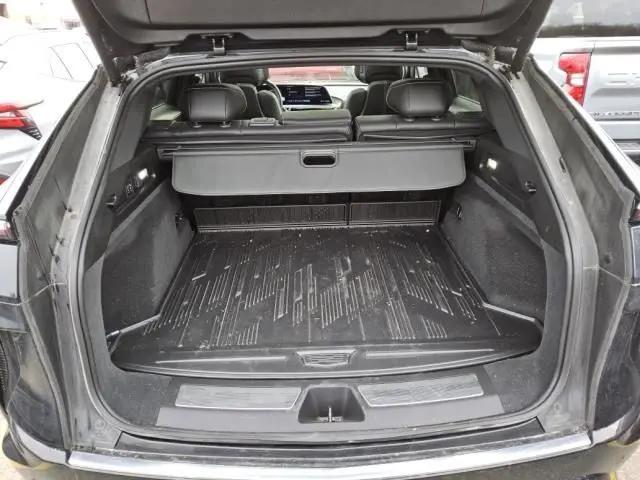 2025 Cadillac iQ Luxury 3 RWD