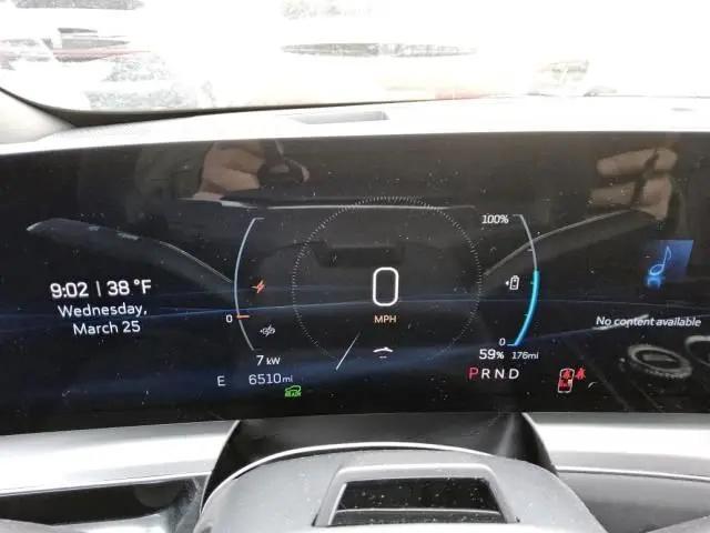 2025 Cadillac iQ Luxury 3 RWD