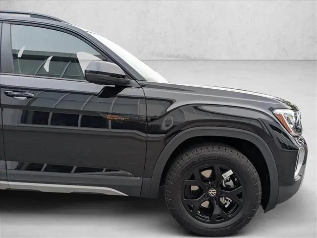 2026 Volkswagen Atlas Peak Edition