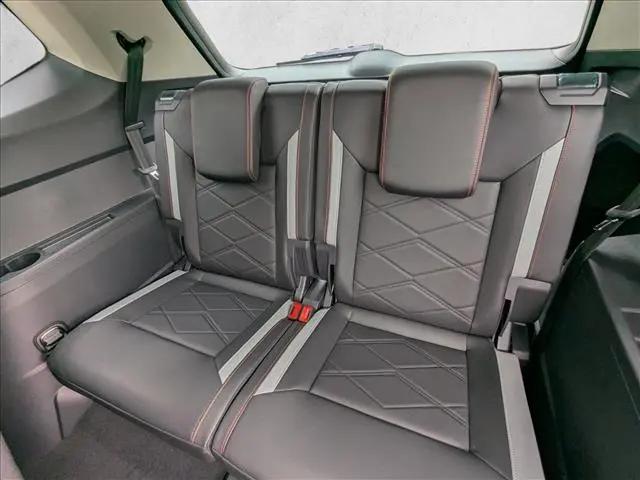2026 Volkswagen Atlas Peak Edition