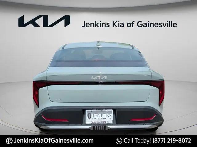 2026 Kia K4 LXS