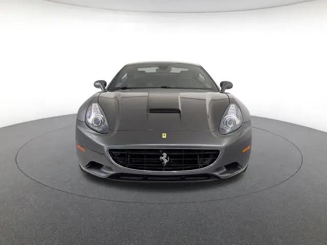 2011 Ferrari California Standard