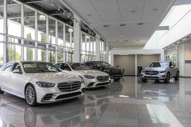 2025 Mercedes-Benz C-CLASS C 300 C 300