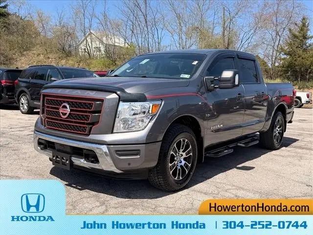 2022 Nissan Titan Crew Cab SV 4x4