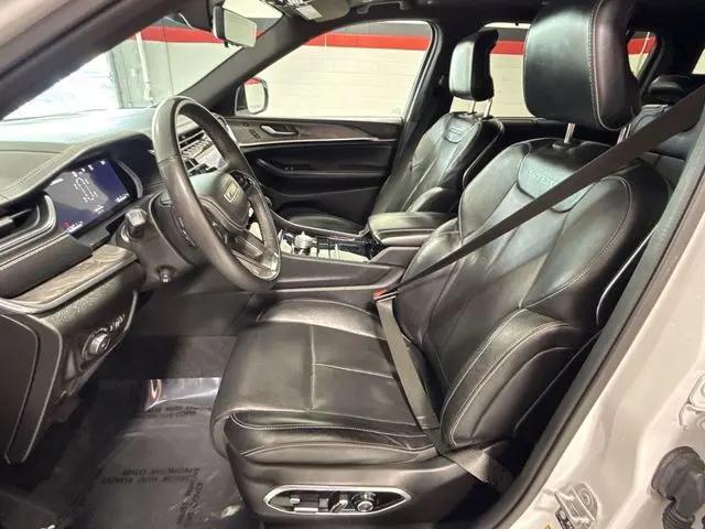 2023 Jeep Grand Cherokee L Overland 4x4