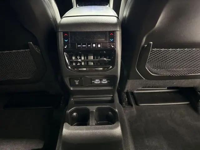 2023 Jeep Grand Cherokee L Overland 4x4