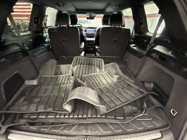 2023 Jeep Grand Cherokee L Overland 4x4