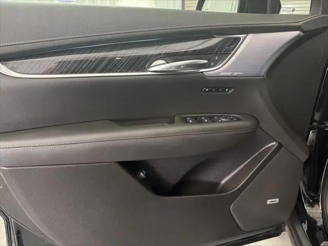 2025 Cadillac XT6 FWD Premium Luxury