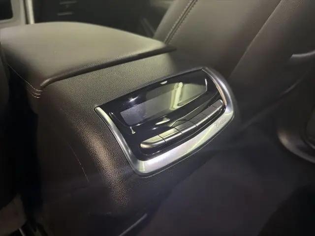 2025 Cadillac XT6 FWD Premium Luxury