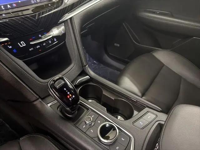 2025 Cadillac XT6 FWD Premium Luxury