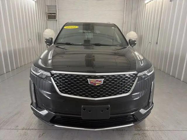 2025 Cadillac XT6 FWD Premium Luxury