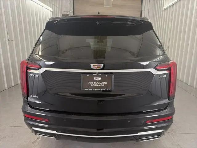 2025 Cadillac XT6 FWD Premium Luxury
