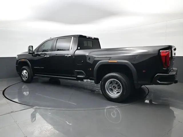 2022 GMC Sierra 3500HD 4WD Crew Cab Long Bed Denali