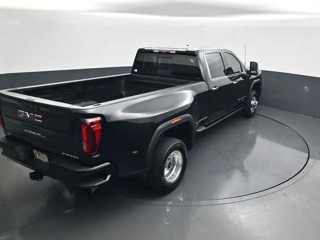 2022 GMC Sierra 3500HD 4WD Crew Cab Long Bed Denali