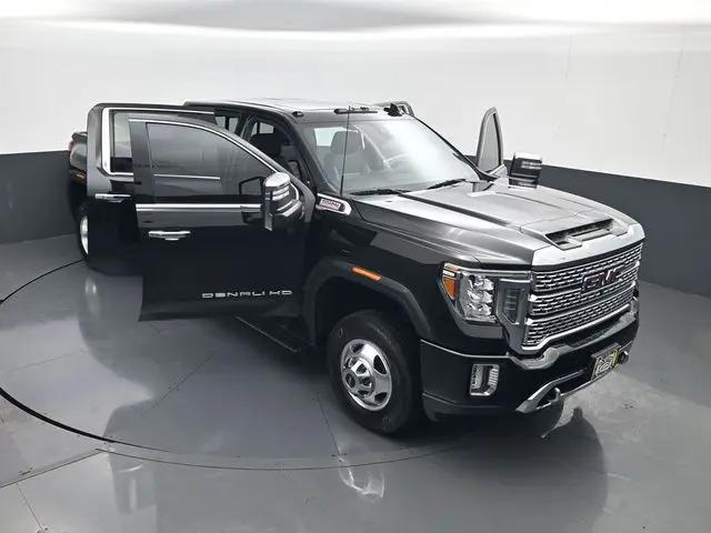 2022 GMC Sierra 3500HD 4WD Crew Cab Long Bed Denali