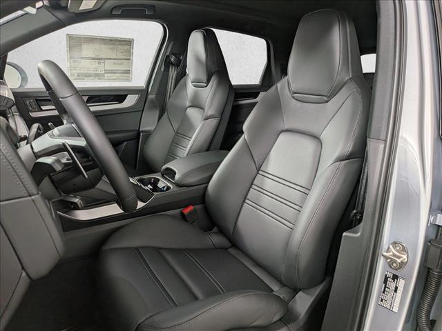 2026 Porsche Cayenne AWD