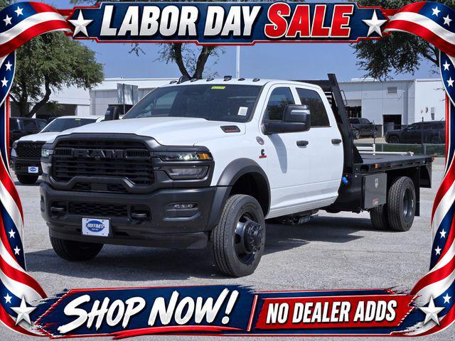 2026 RAM 5500 Chassis RAM 5500 TRADESMAN CHASSIS CREW CAB 4X4 84 CA