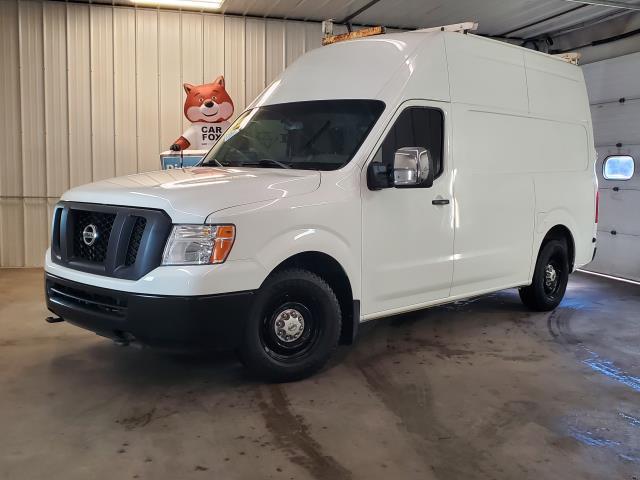 2015 Nissan 2500 SV V8 for sale in Portage, MI
