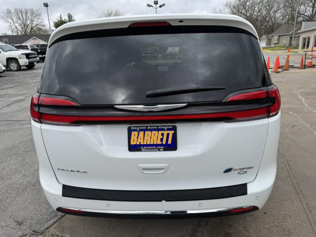 2022 Chrysler Pacifica Hybrid Touring L
