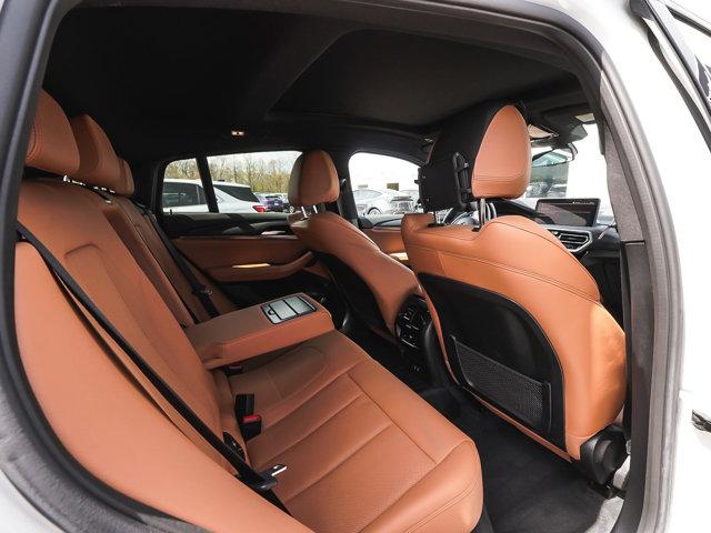 2024 BMW X4 xDrive30i