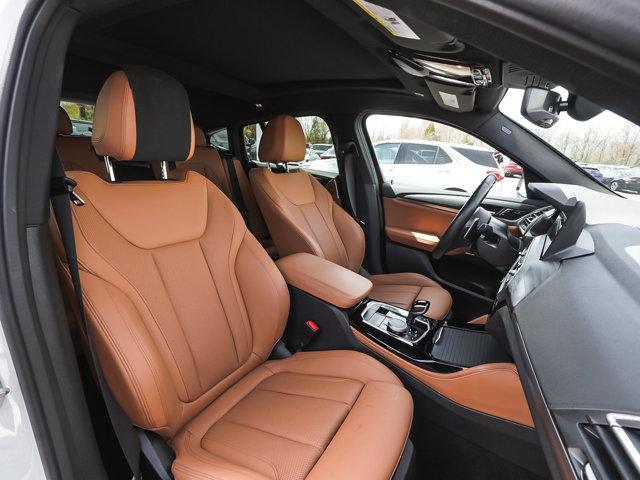 2024 BMW X4 xDrive30i