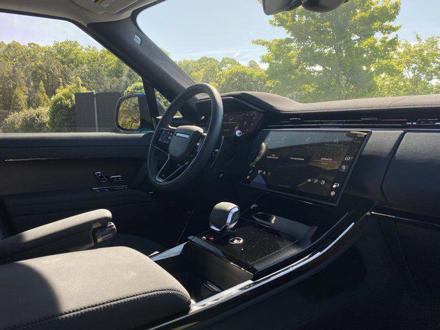 2024 Land Rover Range Rover Sport SE