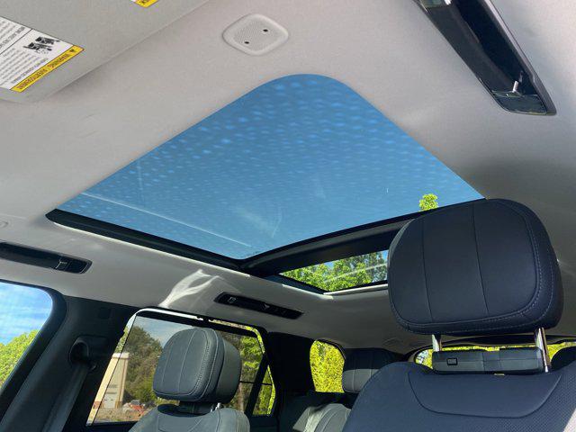 2024 Land Rover Range Rover Sport SE