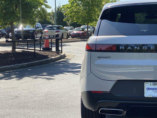 2024 Land Rover Range Rover Sport SE