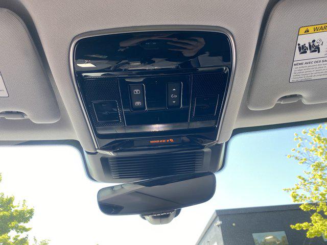 2024 Land Rover Range Rover Sport SE